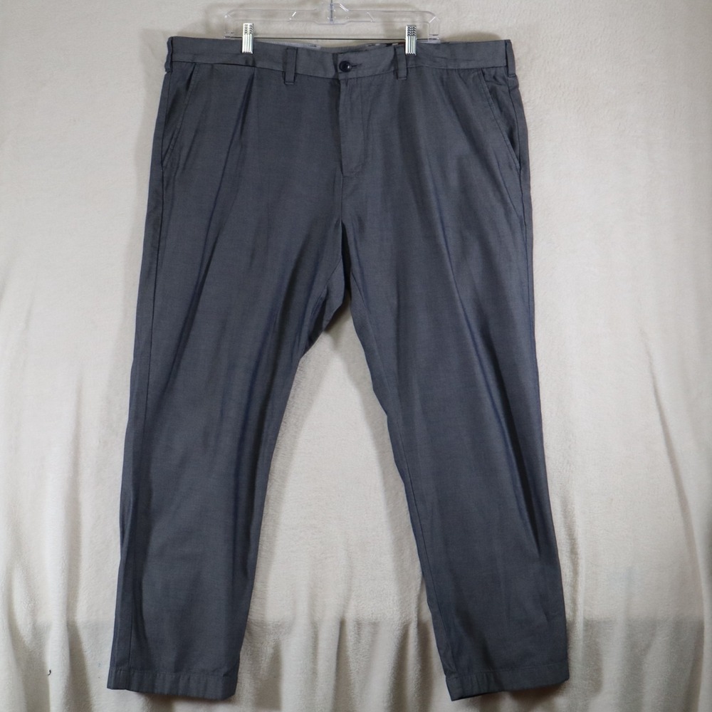 Tommy Hilfiger Men's 42x30 Gray Dress Pants Custom Fit Flat Front Office Casual